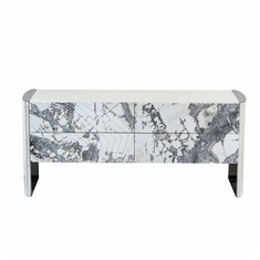 Роскошный комод